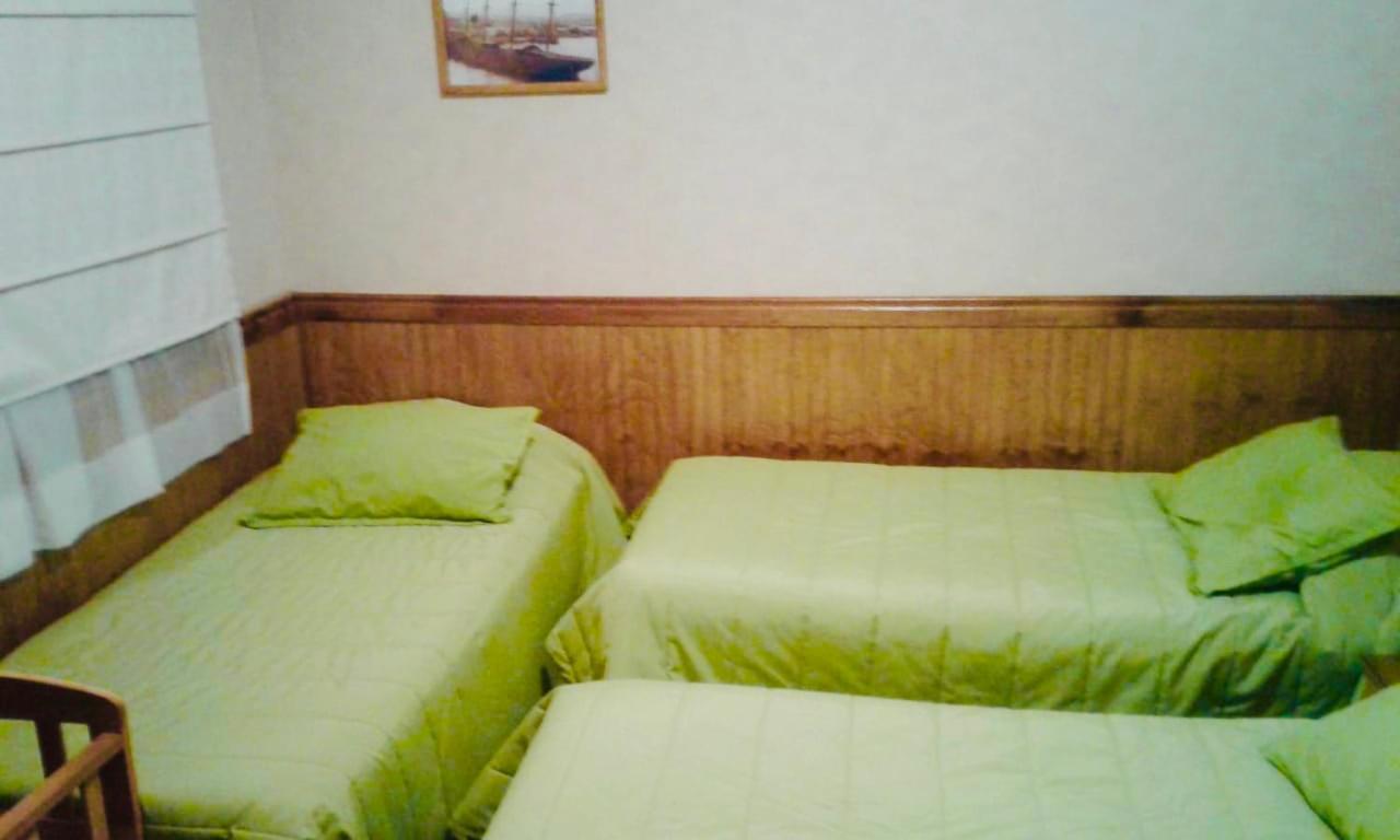 Hostal Chalet Las Violetas Punta Arenas Exterior photo