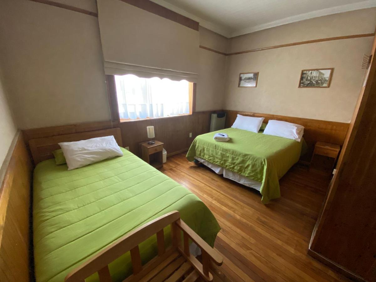 Hostal Chalet Las Violetas Punta Arenas Exterior photo
