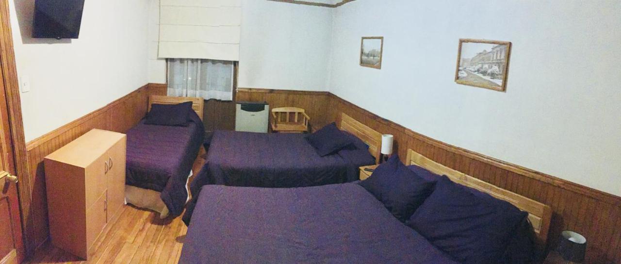 Hostal Chalet Las Violetas Punta Arenas Exterior photo