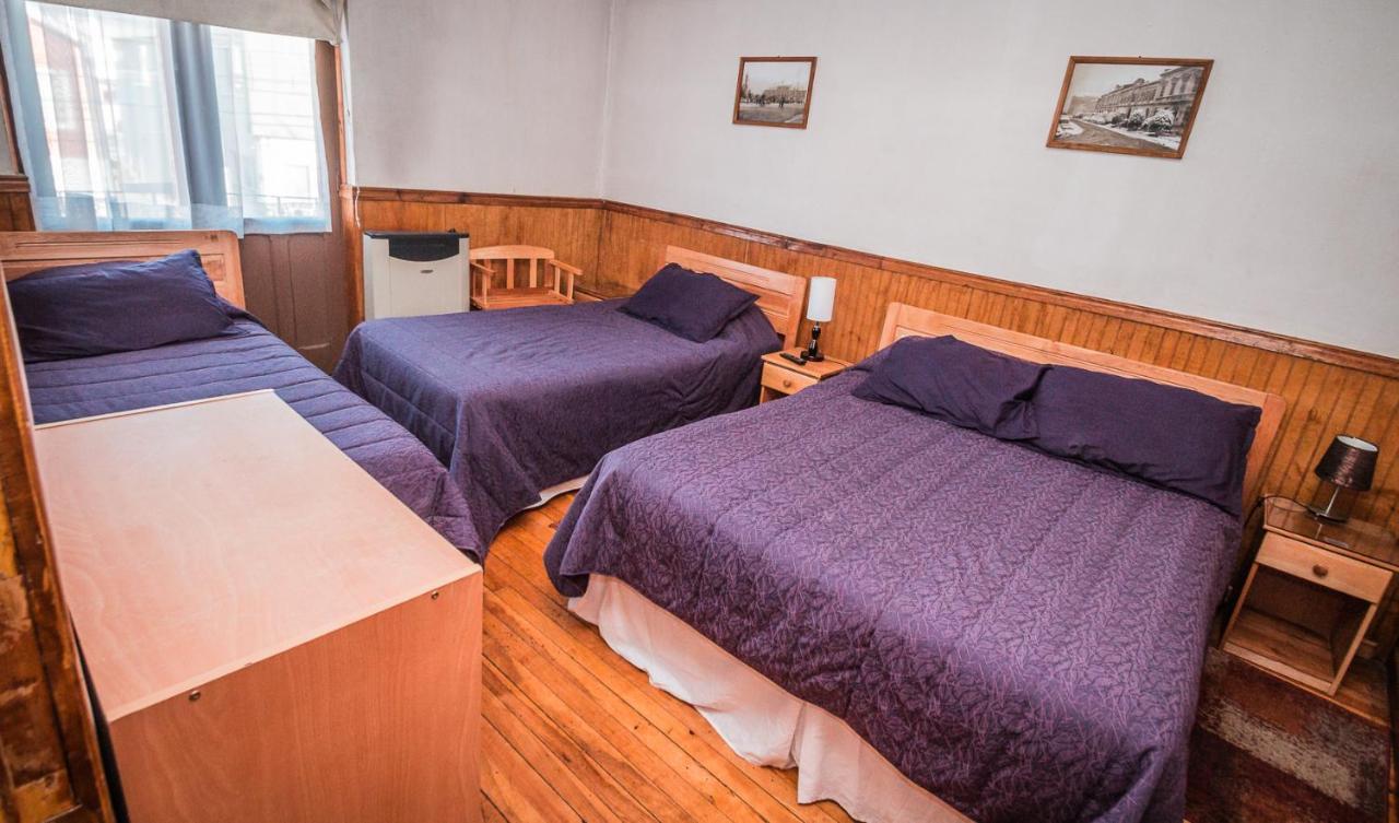 Hostal Chalet Las Violetas Punta Arenas Exterior photo
