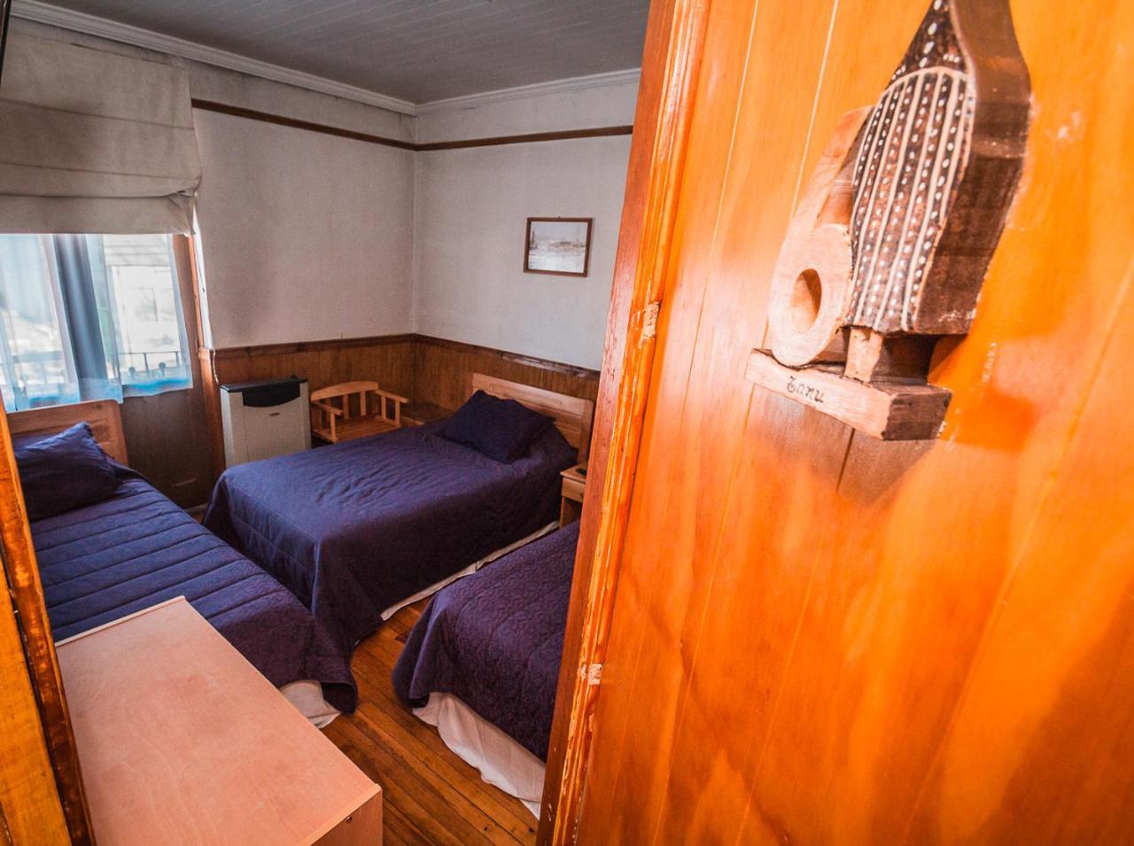 Hostal Chalet Las Violetas Punta Arenas Exterior photo